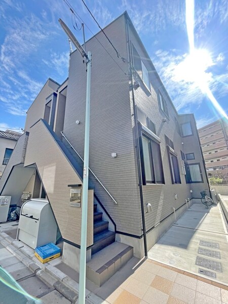 ハーモニーフロント中板橋外観写真