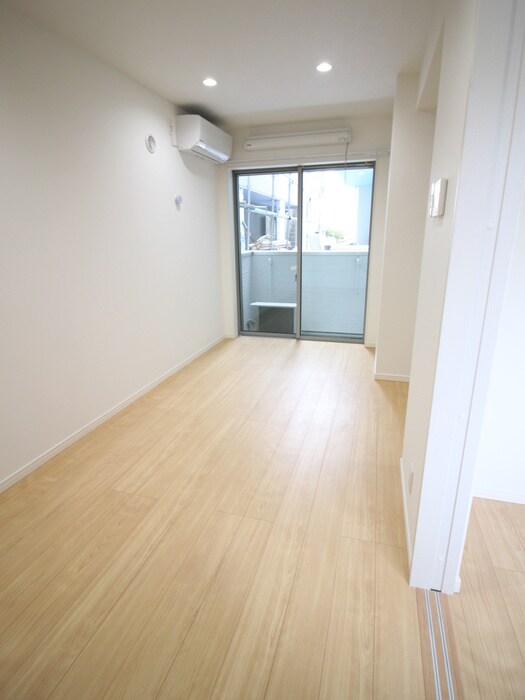 物件内観写真6　(居室)