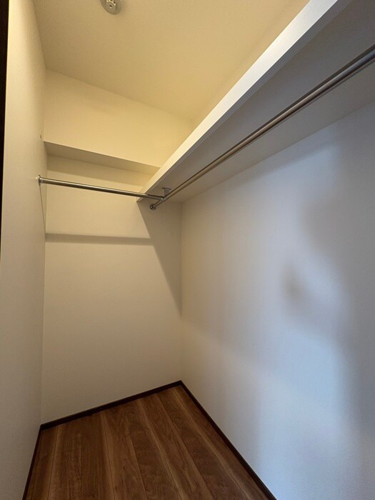 物件内観写真10　(収納)