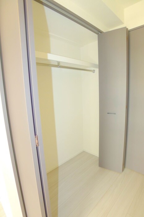 物件内観写真12　(収納)