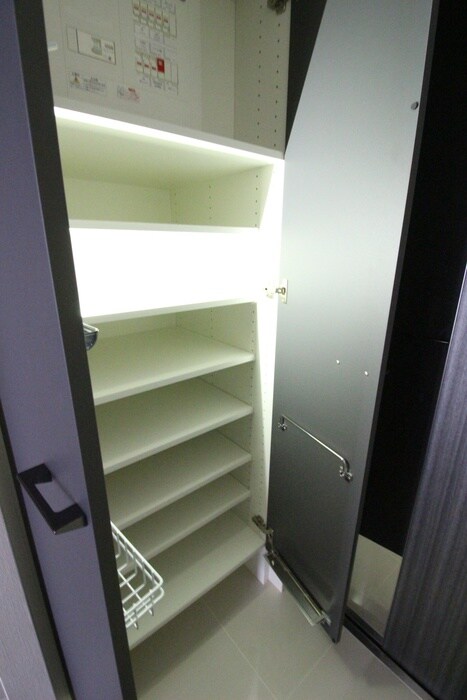 物件内観写真16　(靴箱)