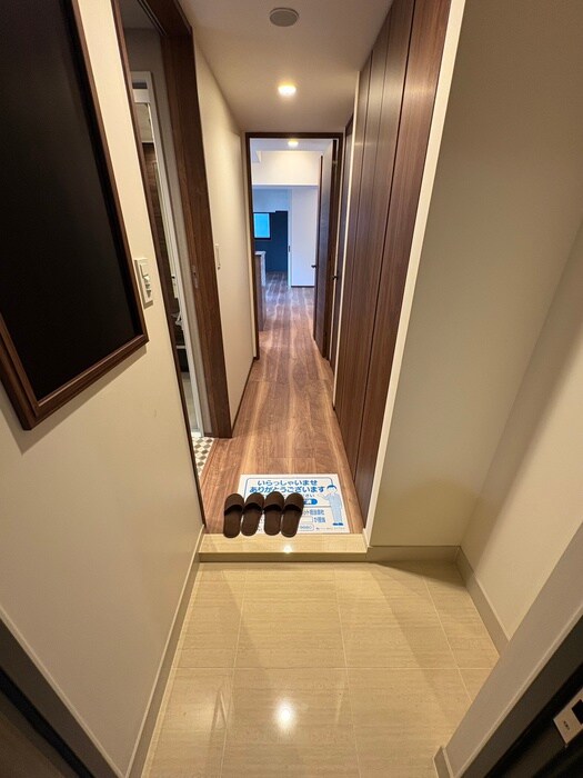 物件内観写真16　(廊下)