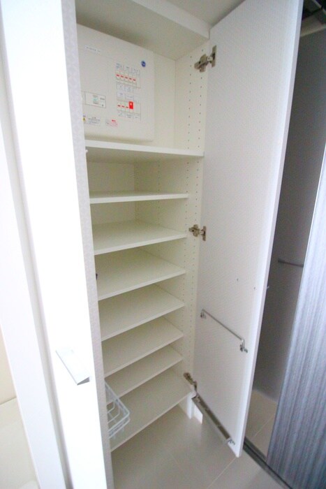 物件内観写真16　(靴箱)