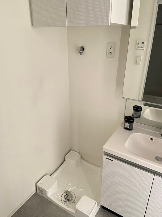 物件内観写真19　(洗濯機置場)