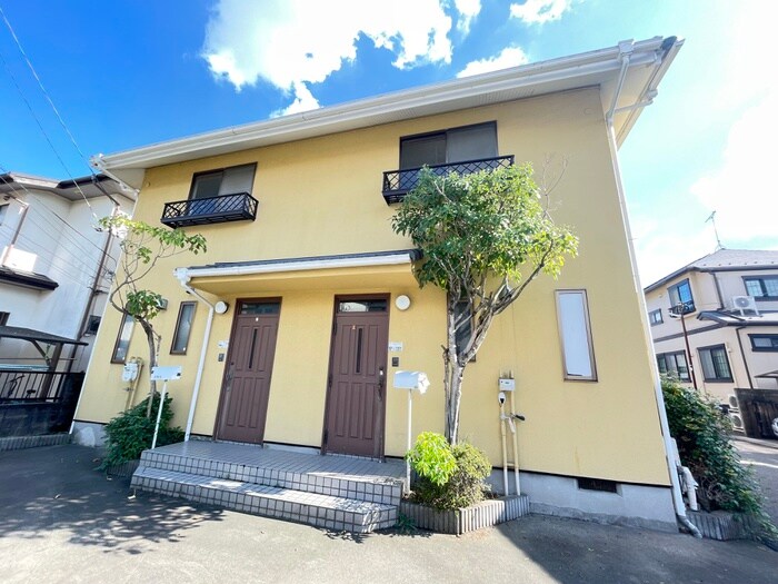 物件外観写真4　(駐車場)