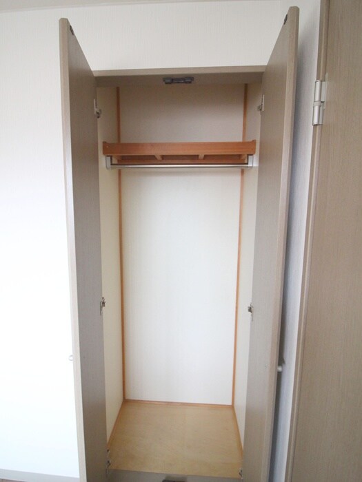 物件内観写真13　(収納)