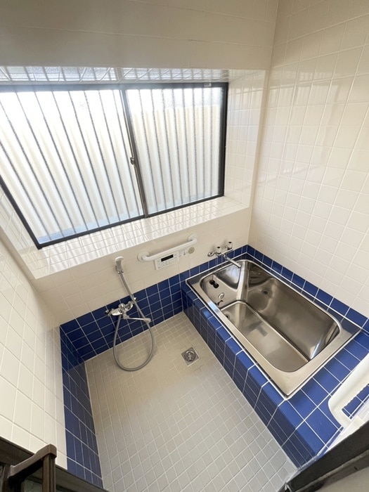 中町３丁目戸建のバス