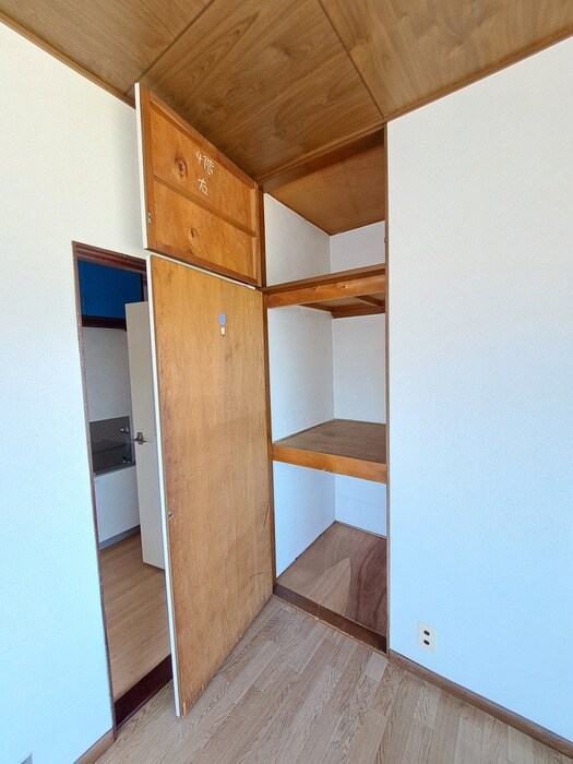 物件内観写真8　(収納)