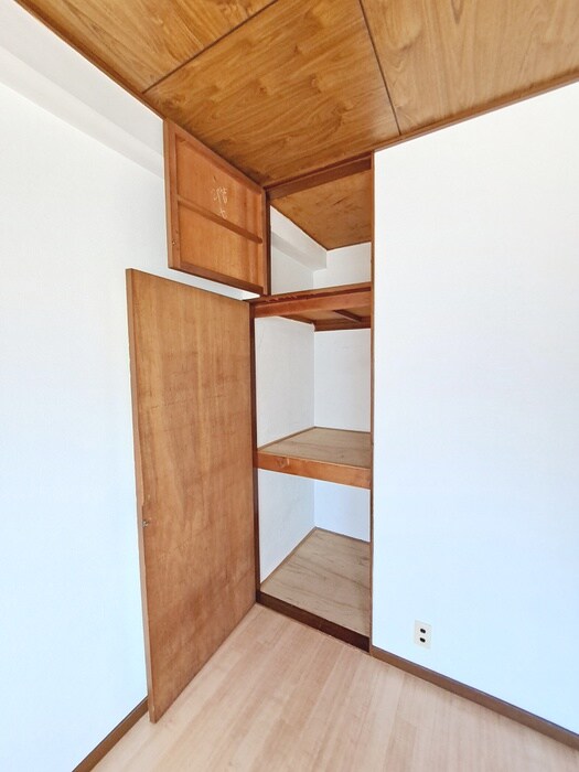 物件内観写真9　(収納)