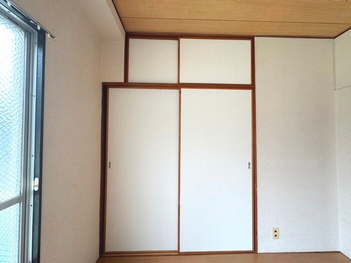 物件内観写真11　(収納)