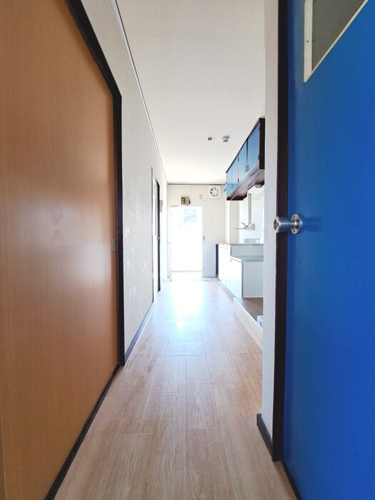 物件内観写真15　(廊下)