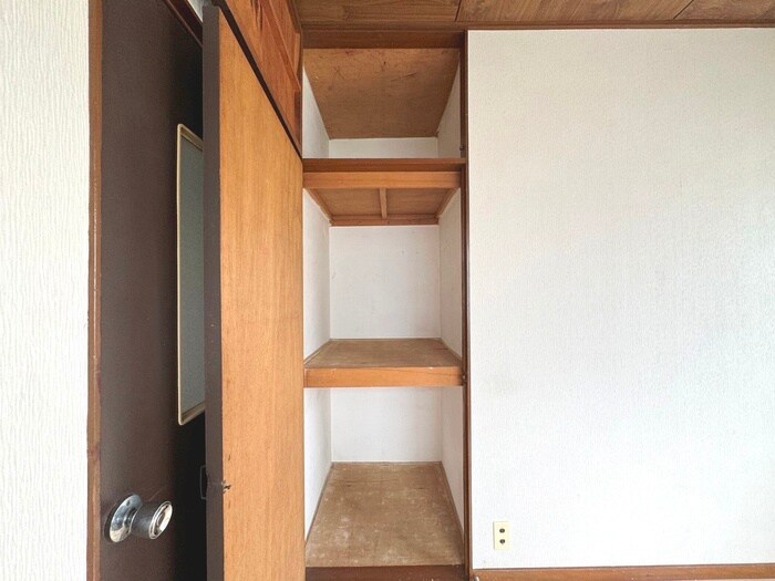 物件内観写真22　(収納)