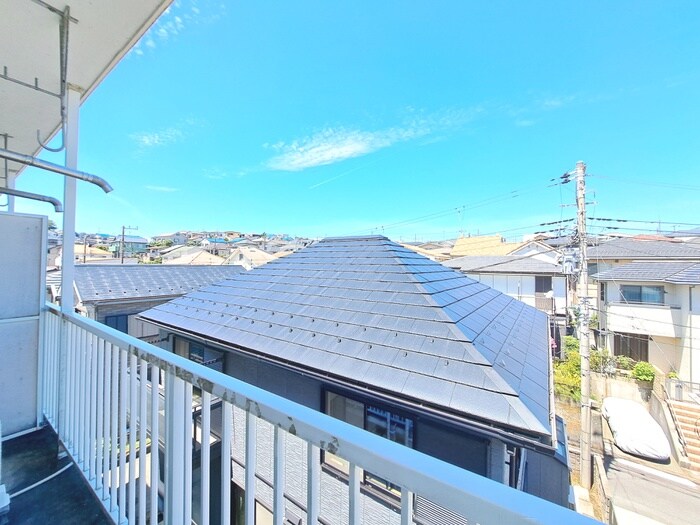 物件内観写真22　(室内からの展望)