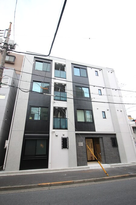 クリスタルコート新江古田外観写真