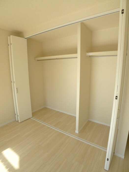 物件内観写真9　(収納)