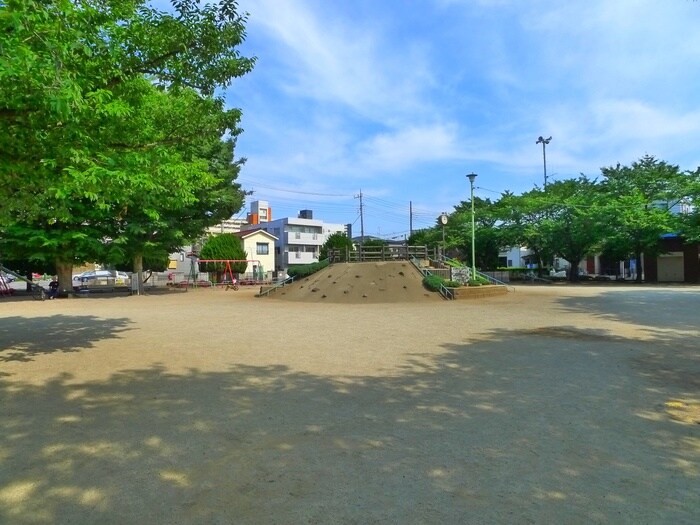 物件外観写真5　(周辺環境)