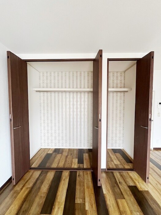 物件内観写真10　(収納)