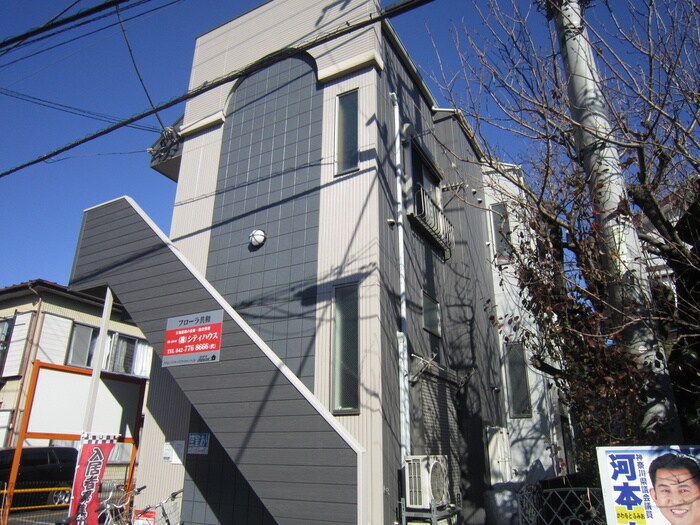 物件外観写真2　(外観写真)