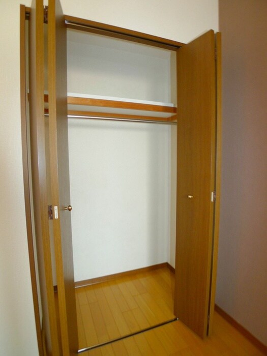 物件内観写真10　(収納)
