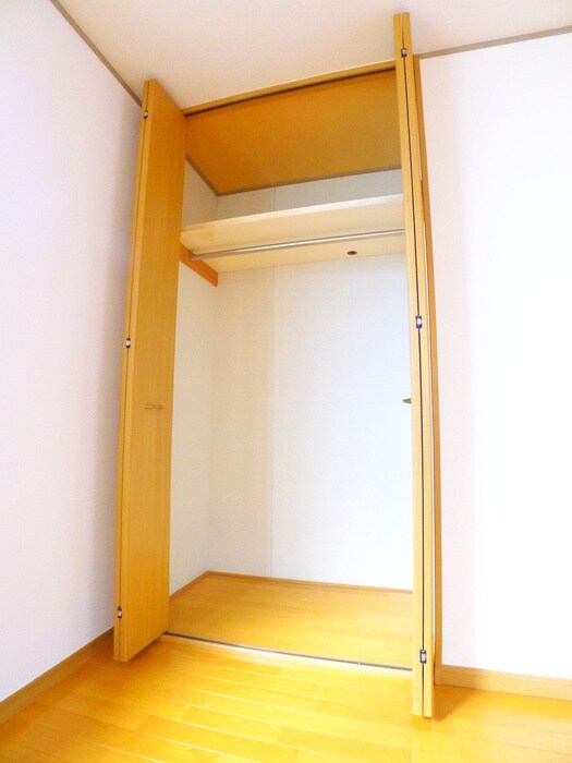 ハイツヒガシヤマBの収納