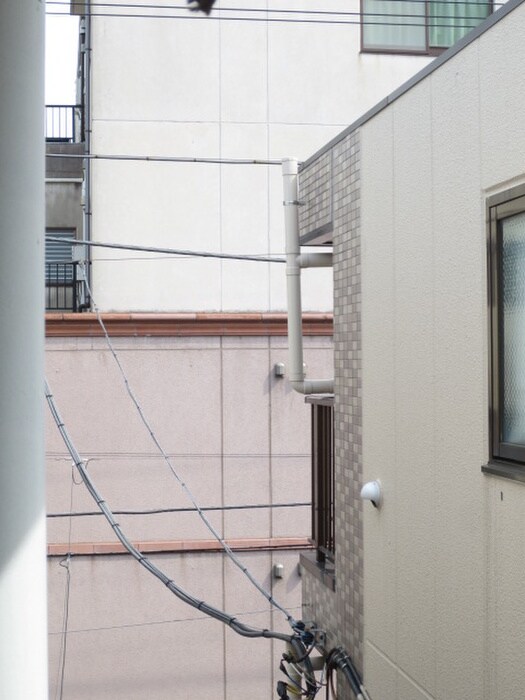 物件内観写真17　(室内からの展望)