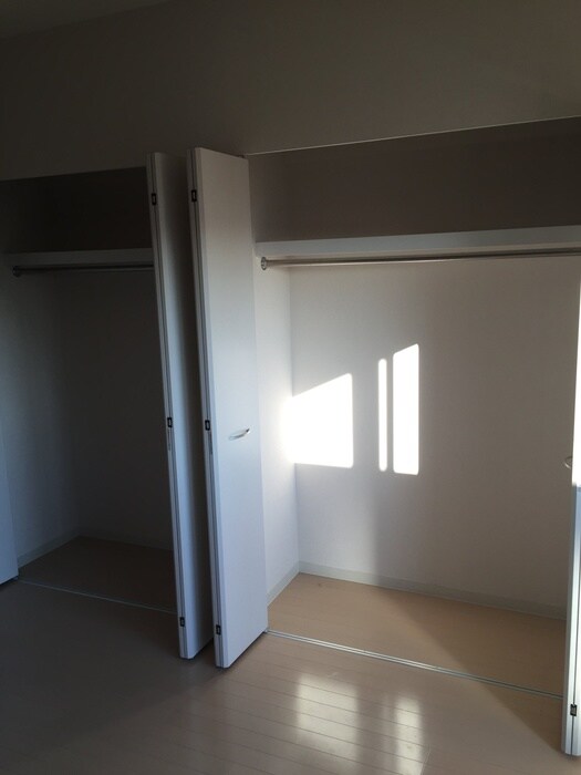 物件内観写真9　(収納)