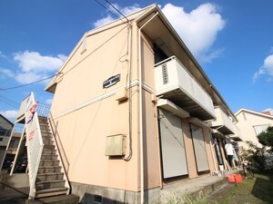 クリスタルハウスA外観写真