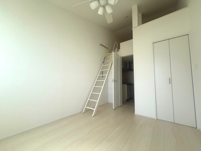 物件内観写真6　(居室)