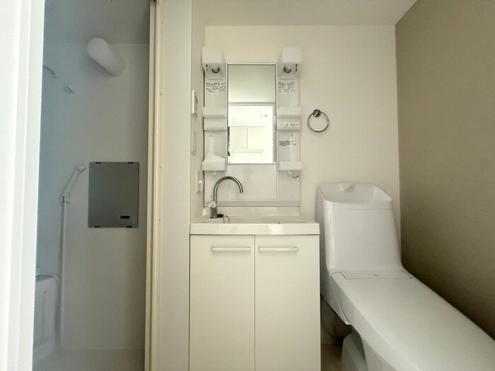 物件内観写真12　(洗面)