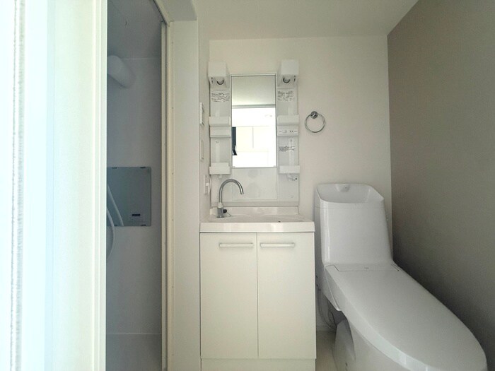 物件内観写真14　(洗面)