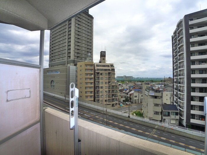 物件内観写真22　(室内からの展望)