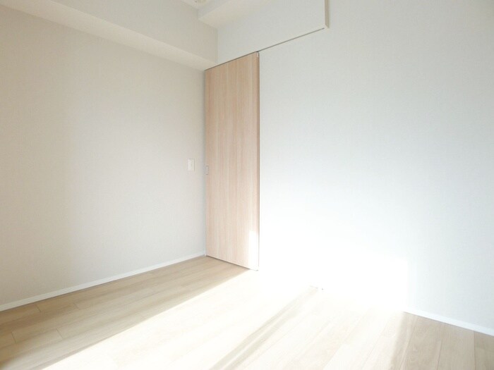 物件内観写真16　(居室)