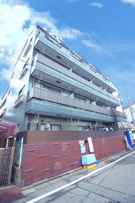 レジデンス西川口外観写真