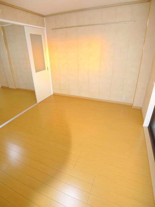 物件内観写真9　(内観写真)