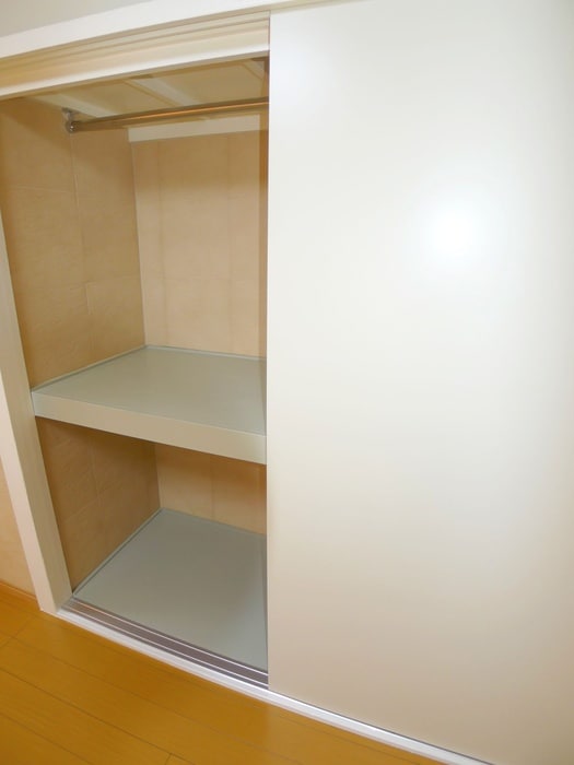 物件内観写真10　(収納)