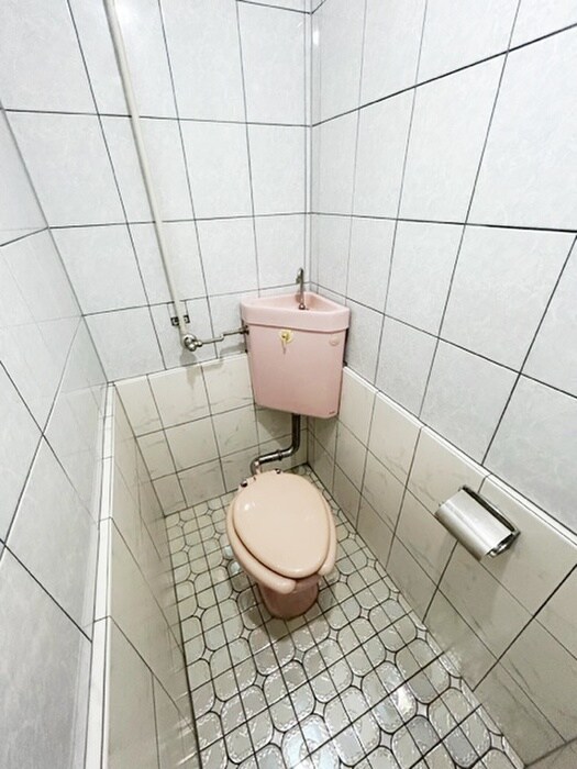 物件内観写真15　(トイレ)