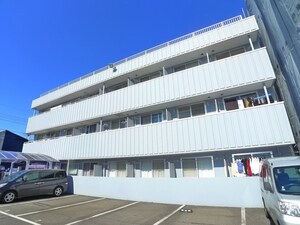 オリバ－外観写真