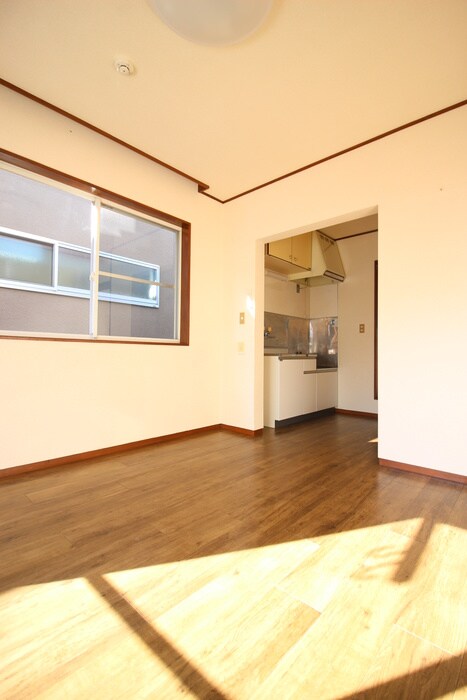 物件内観写真7　(居室)