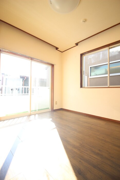 物件内観写真9　(居室)