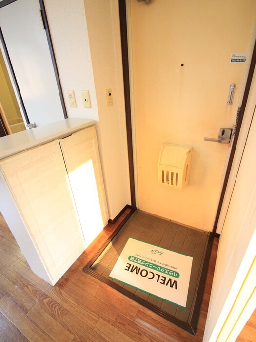 物件内観写真19　(靴箱)