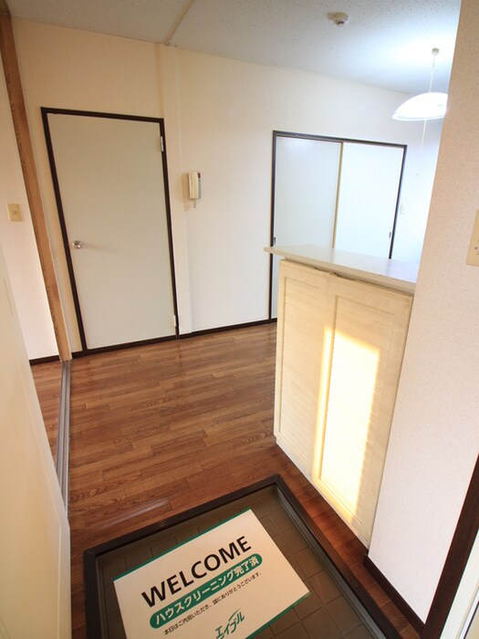 物件内観写真20　(玄関)