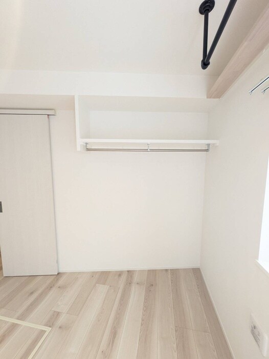 物件内観写真10　(収納)