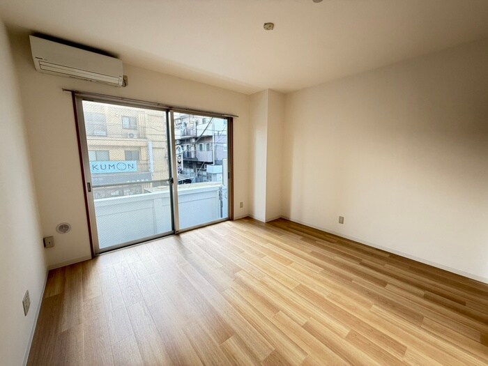 物件内観写真15　(居室)