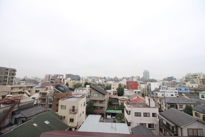 物件内観写真12　(室内からの展望)