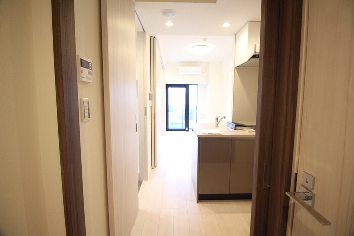 物件内観写真21　(廊下)