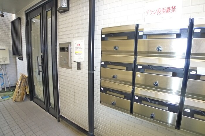 物件外観写真2　(建物設備)