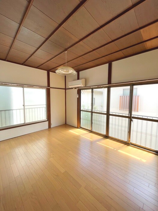 物件内観写真8　(居室)