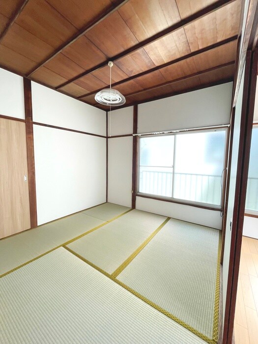 物件内観写真9　(居室)