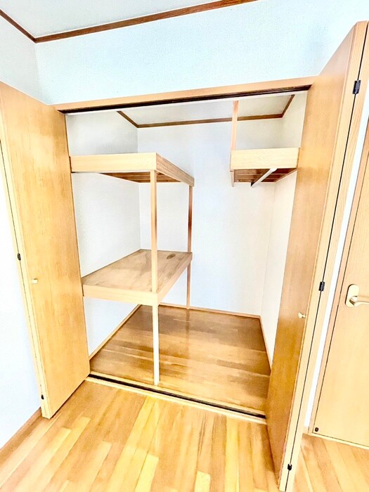 物件内観写真9　(収納)