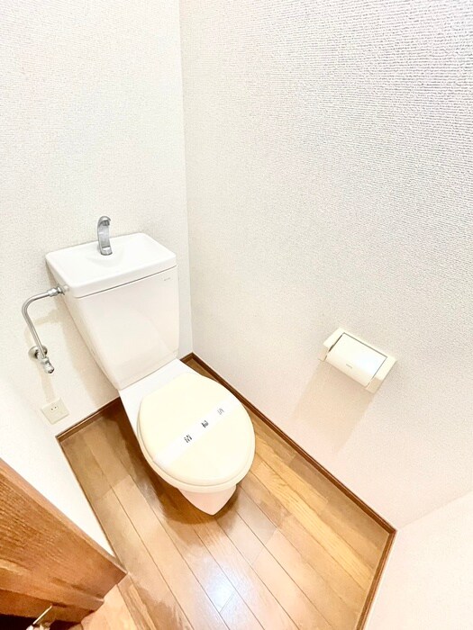 物件内観写真13　(トイレ)